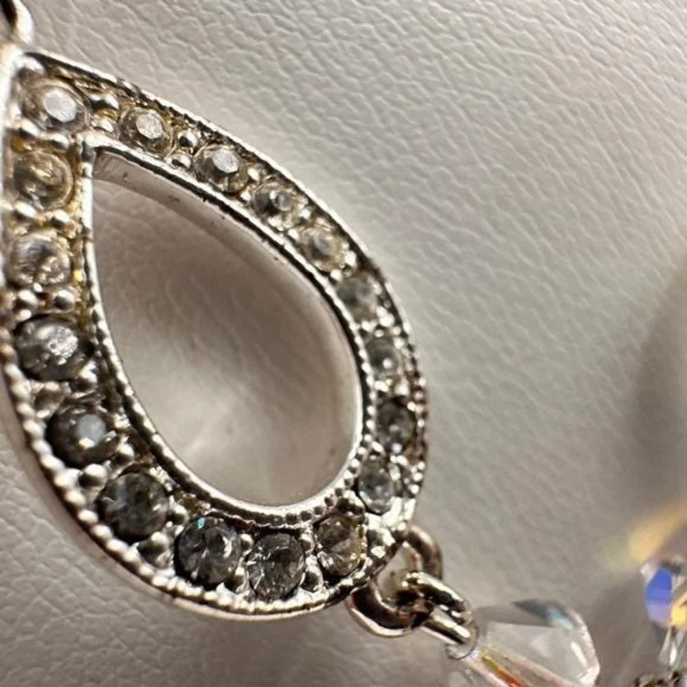 Vintage Y2K Silver Tone Rhinestone Teardrop Necklace AB Crystal‎ Dangle Jewelry